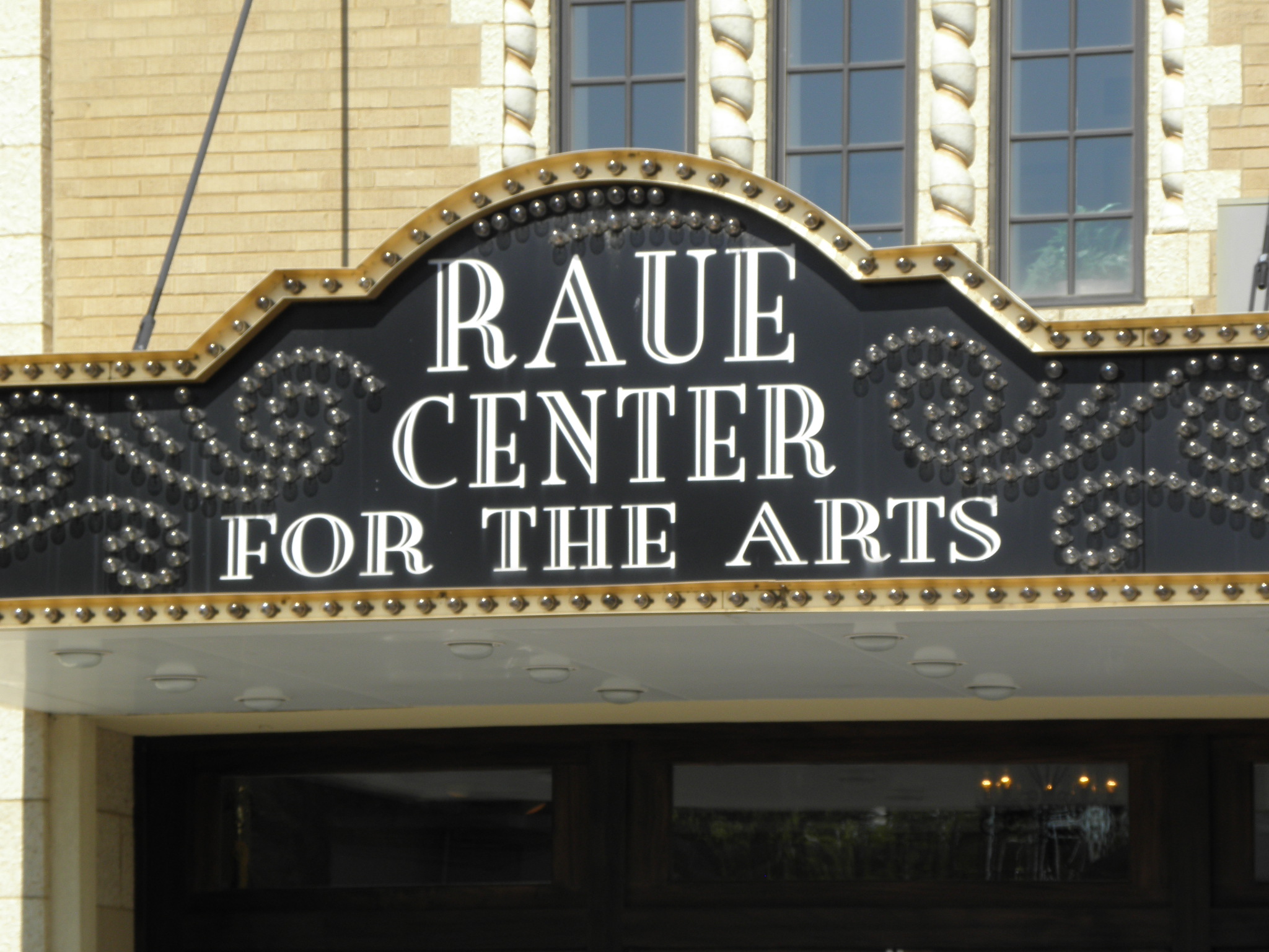 Park Place Banquet Facility Hosts Dueling Pianos