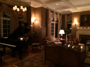 Piano room for a Piano Bar Style Show