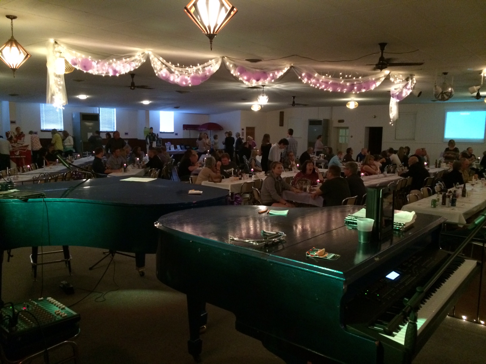 Dueling Piano Cancer Fundraiser Lifts Spirits For Patients And Families