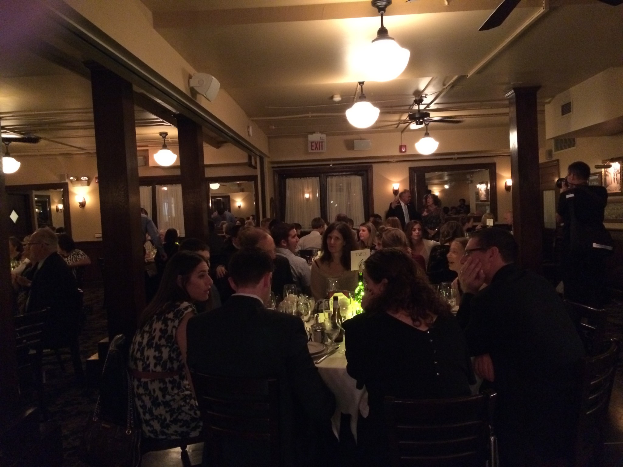 Maggiano’s Little Italy Hosts Dueling Piano Wedding