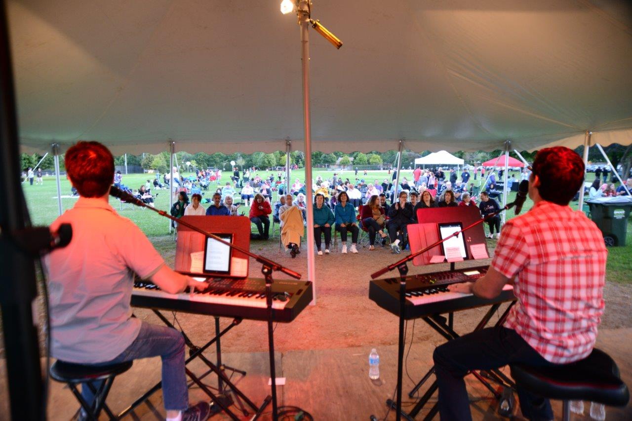 Lincolnwood Dueling Pianos Concert!