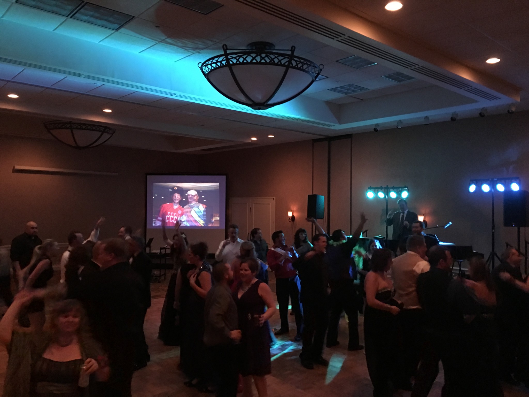 Crystal Lake Holiday Inn Corporate Event: Black Diamond