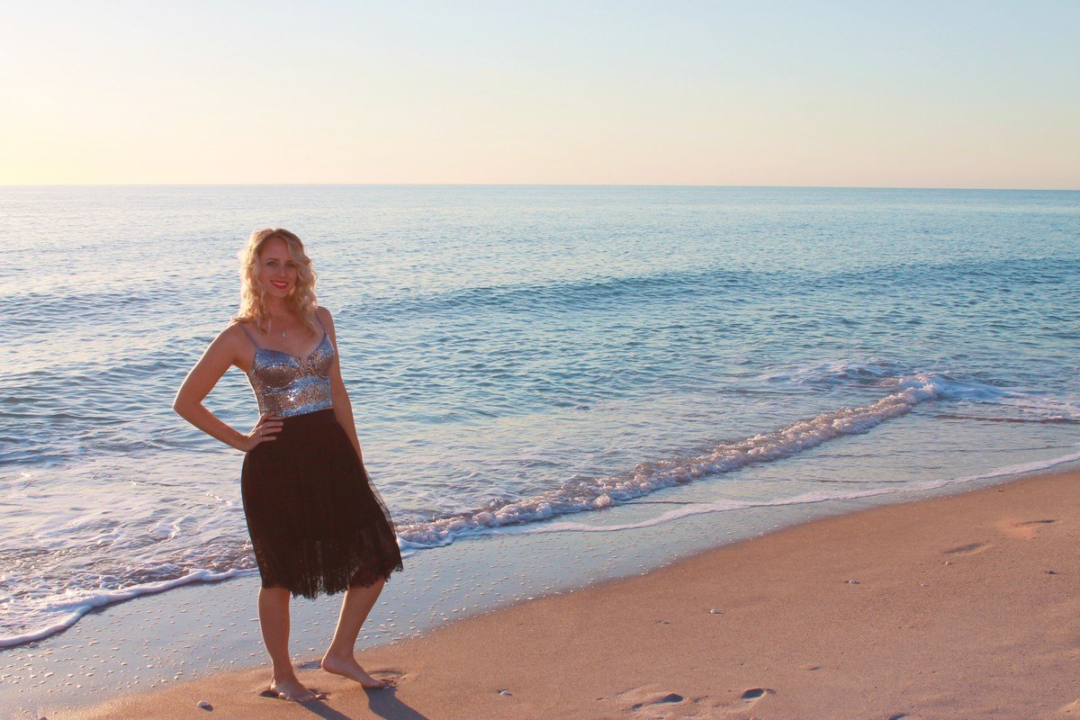 Brittany Brumfield Enjoying The Beach