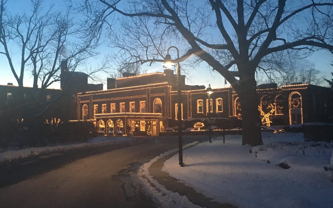 Dueling Pianos & Holiday Cheer in Park Ridge