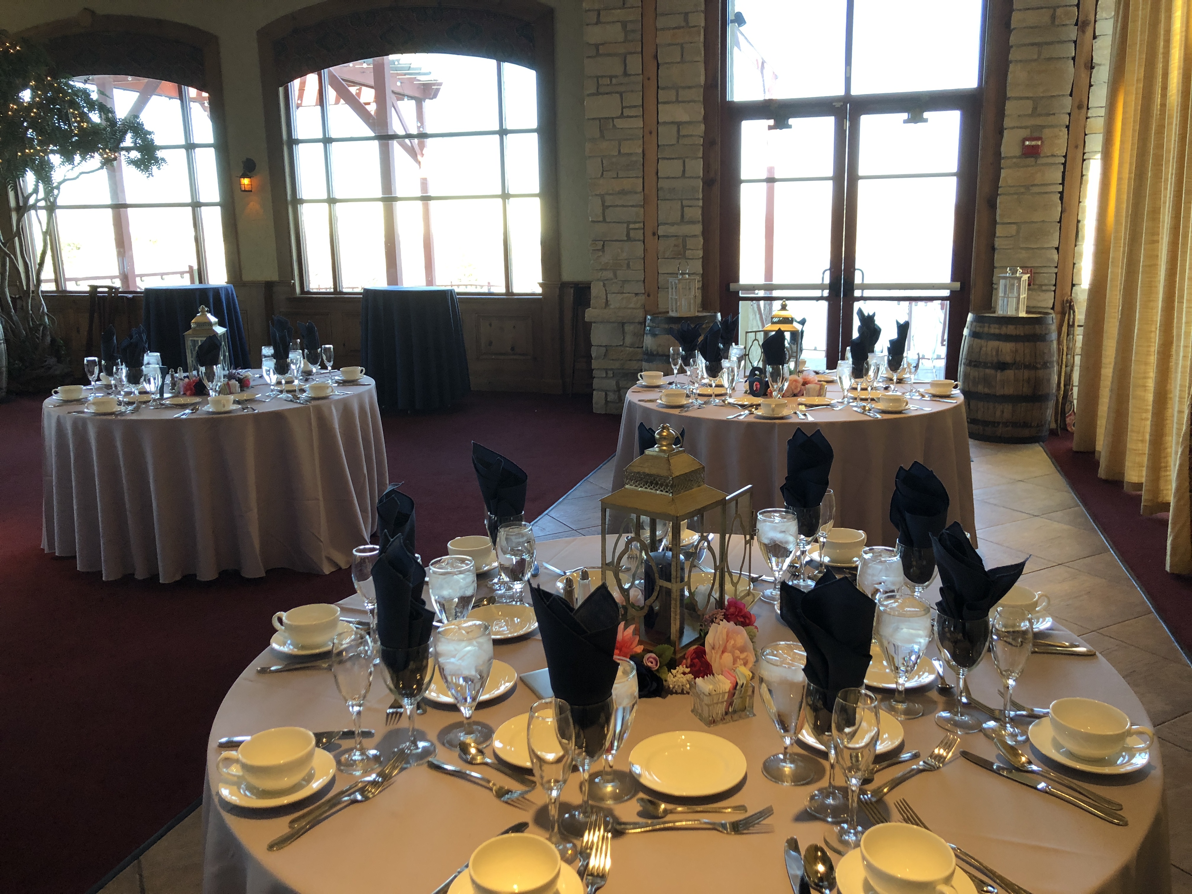 Wedding at The Onion Pub and Brewery Felix And Fingers Dueling Pianos