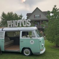 New Castle Outdoor Wedding photo bus