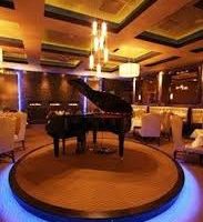 Franchesco Wedding Rockford grand piano