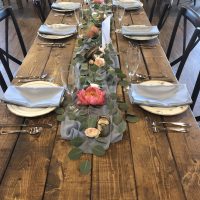 Vennebu Hill Barn Wedding table setting