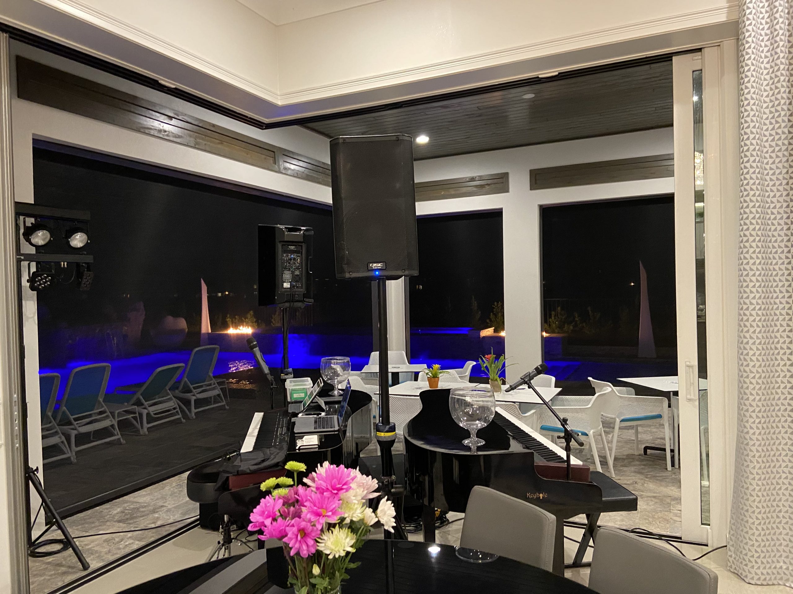 Private Family New Year - Felix And Fingers Dueling Pianos