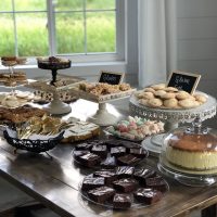 Fairview Acres Barn Wedding dessert table