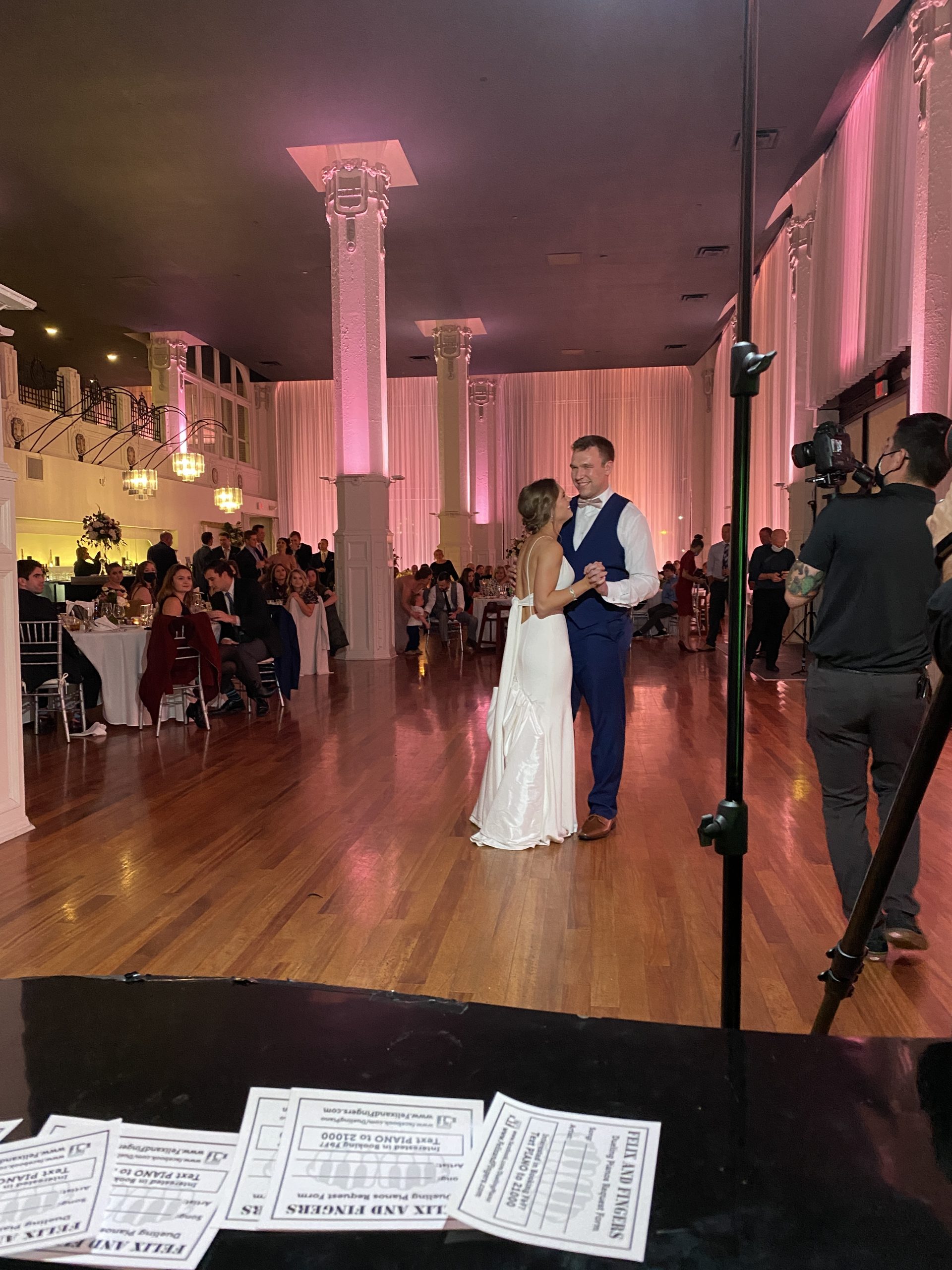 Lumen Saint Louis Wedding - Felix And Fingers Dueling Pianos
