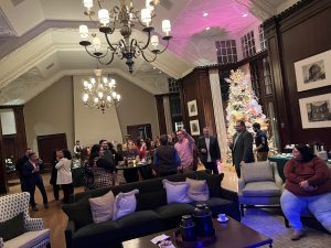 Lake Shore Country Club Dueling Piano Holiday Show