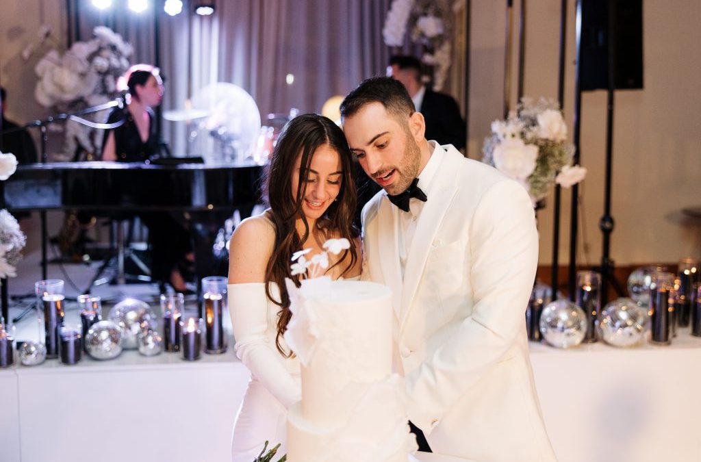 Cake Cutting Songs for Weddings