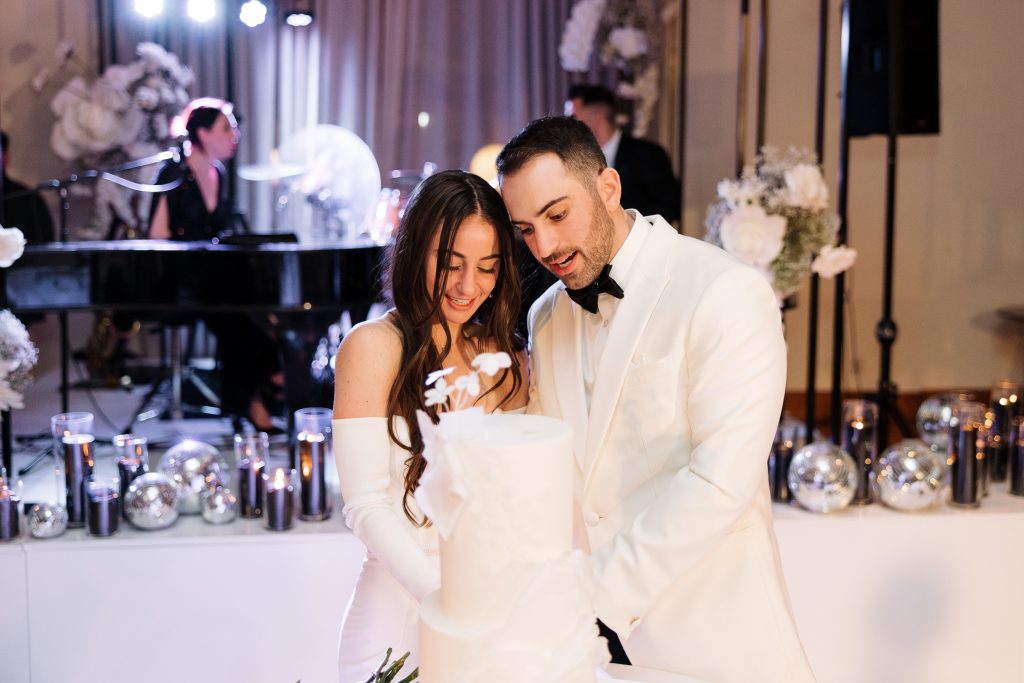 cake cutting songs