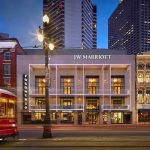 A Melodic Marvel at JW Marriott New Orleans: Dueling Pianos Delight Corporate Crowd
