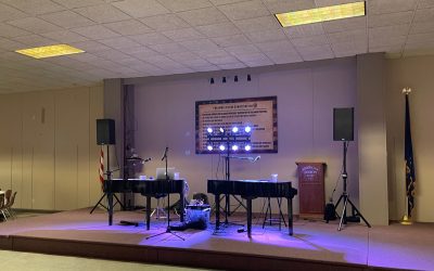 Dueling Pianos Rock American Legion Post 133: Sweet Caroline Showdown!