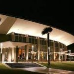 Brannon Center's Underwater Extravaganza: Felix And Fingers Dueling Pianos Make a Splash in New Smyrna Beach brannon center