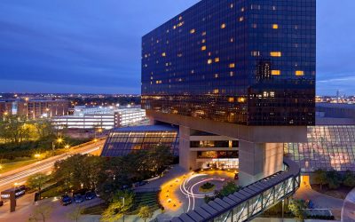 A Night of Musical Magic at Hyatt Regency Columbus: Dueling Pianos Take Center Stage!