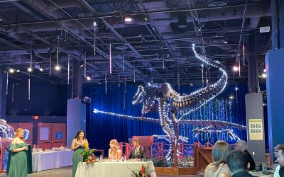 A Dino-mite Wedding at Orlando Science Center: Dueling Pianos Take Center Stage!