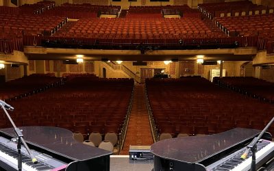 A Night of High Energy and Sing-Along Fun at Genesee Theatre: Felix And Fingers Dueling Pianos Rock the Stage!