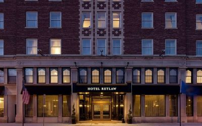 A Blizzard of Music and Dancing at Hotel Retlaw: Felix And Fingers Dueling Pianos Holiday Party