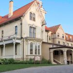 Unveiling the Wild Side: Dole Mansion's Dueling Pianos Wedding Extravaganza Dole-Mansion_Crystal-Lake_2