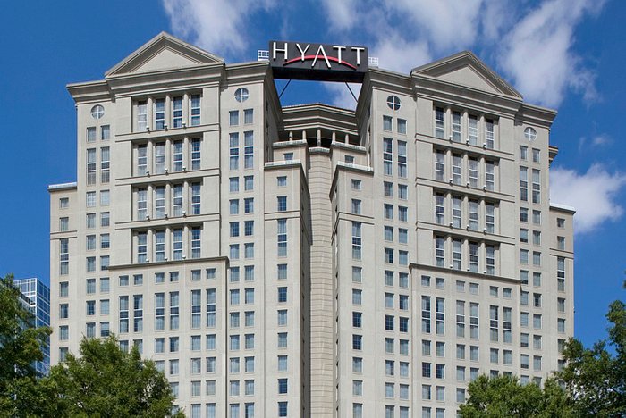 Grand Hyatt Buckhead Comes Alive with Felix And Fingers Dueling Pianos: A Night of Musical Magic