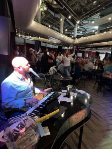 Felix And Fingers Dueling Pianos performing at The Summit on 2024-03-16