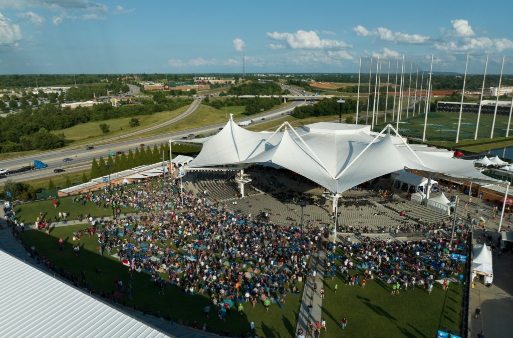 Dueling Pianos Under the Arkansas Sky: A Night of Unforgettable Melodies at the Walmart Amphitheater