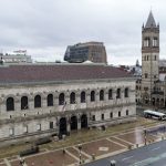 A Night of Dueling Pianos and Dance Battles: Unforgettable Wedding at the Boston Public Library Boston Public Library