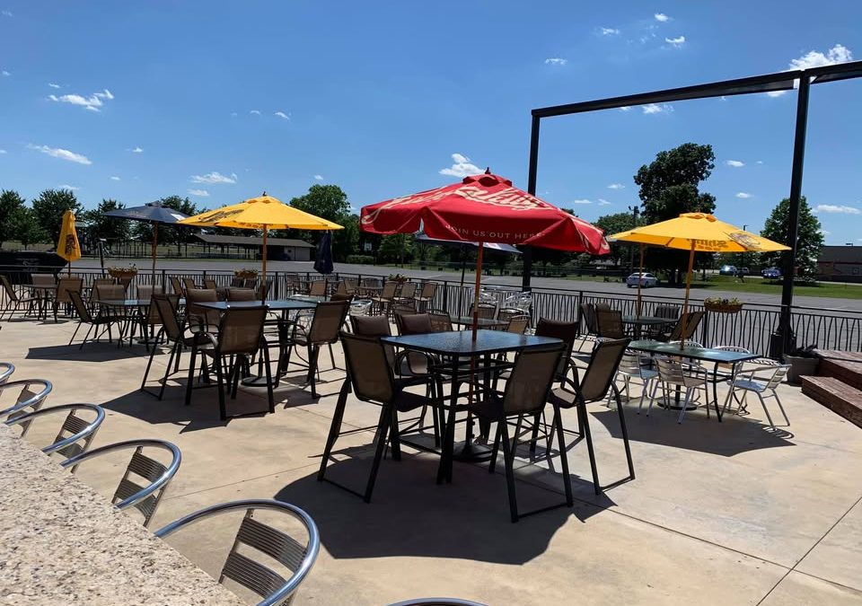 Dueling Pianos and Delectable Dining: An Unforgettable Night at Effingham Event Center | The Hall Bar & Patio