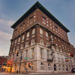 Harmonious Showdown at Missouri Athletic Club Downtown: Dueling Pianos and Dancing Divas Missouri Athletic Club Downtown