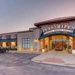 Irish Wedding Video Surprise: A Dueling Pianos Bash at Pinstripes Northbrook Pinstripes