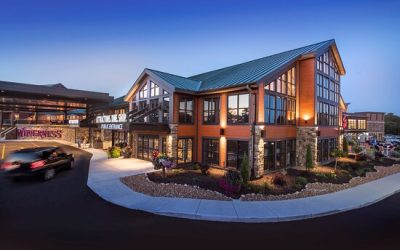Dueling Pianos Strike a Chord at The Wilderness Resort: A Night of Melodies and Prime Rib