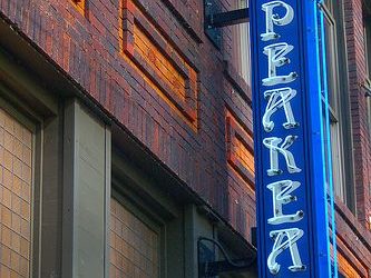 A Night of Dueling Pianos at Speakeasy: Swanky Vibes, Tacos, and Tunes!