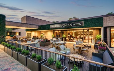 Dueling Pianos Unplugged: A Night of Harmony at The Houstonian Hotel, Club & Spa