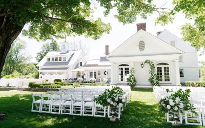 A Dueling Piano Wedding Extravaganza at Historical Smith Farm Gardens