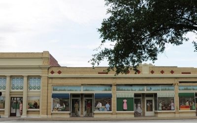 A Grand Graduation Celebration: Dueling Pianos at the Historic Bank of Okeechobee