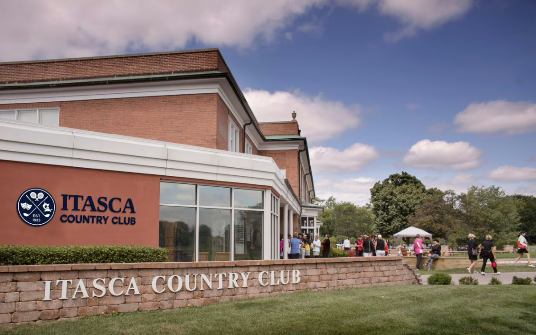 Spring Serenade: Dueling Pianos Light Up Itasca Country Club with Unforgettable Mash-ups!