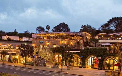 Harmony in High Notes: An Unforgettable Dueling Pianos Night at L’Auberge Del Mar