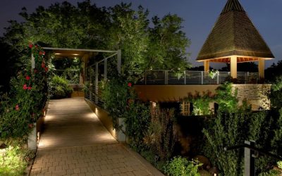A Lakeside Serenade: Dueling Pianos Ignite a Wedding Celebration at Olbrich Botanical Gardens