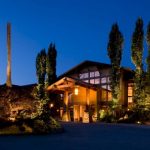 A Symphony of Keys: Dueling Pianos Meet Wedding Bells at Willows Lodge Willows Lodge