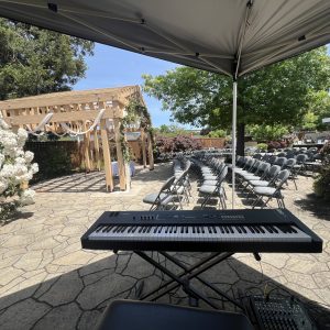 Felix And Fingers Dueling Pianos performing at Luther Burbank Art & Garden on 2025-05-25