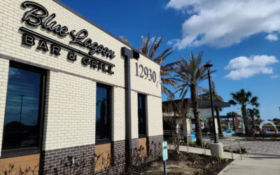 Dueling Pianos Make a Splash at the Blue Lagoon Bar & Grill’s Adult Birthday Bash