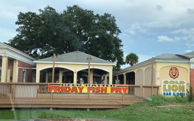 A Night of Keys and Cheers: Dueling Pianos Light Up the Gold Lion Bar and Deli