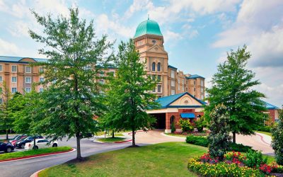 A Night of Dueling Pianos: Unforgettable Melodies and Surf & Turf at Renaissance Shoals Hotel & Spa