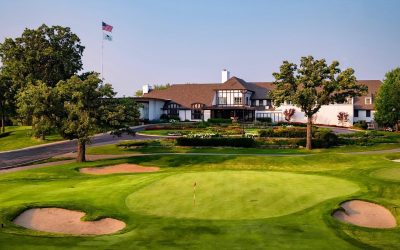 Dueling Pianos and Dance Sets: A Unique East Coast Style Wedding at Twin Orchard Country Club
