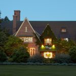 Harmonious Notes and Tasty Bites: A Dueling Piano Wedding Extravaganza at the American Club Resort American Club Resort
