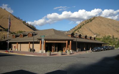 Riverside Rendezvous: Dueling Pianos Electrify Cashmere with a Cause!