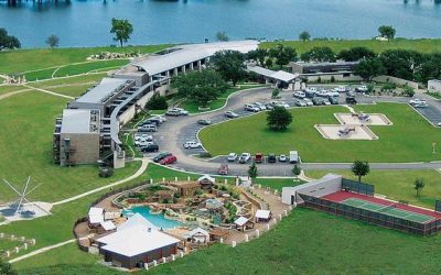 A Symphony in the Wilderness: Felix and Fingers Dueling Pianos at Rough Creek Lodge and Resort